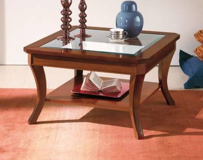 Приставной столик