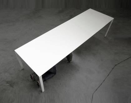 Обеденный стол