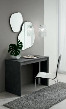 Консольный стол