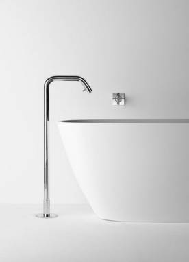 Смеситель для ванной