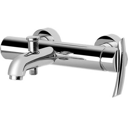 Смеситель для ванной