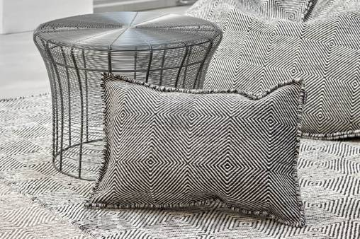 Подушка GAN Sail - sail_cushion_black