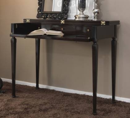 Консольный стол
