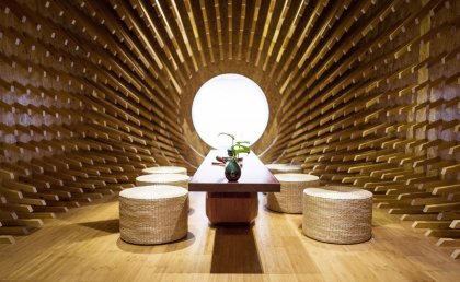 Чайная комната ONE Teahouse из деревянных палочек в Китае